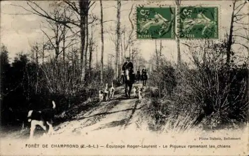 Ak Foret de Champrond Eure et Loir, Equipage Roger Laurent, le Piqueux ramenant les chiens