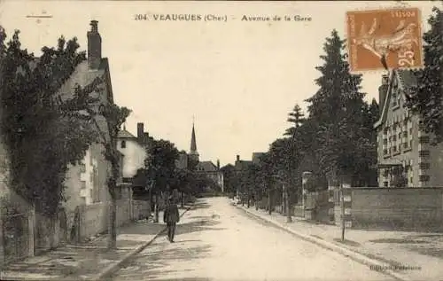 Ak Veaugues Cher, Avenue de la Gare