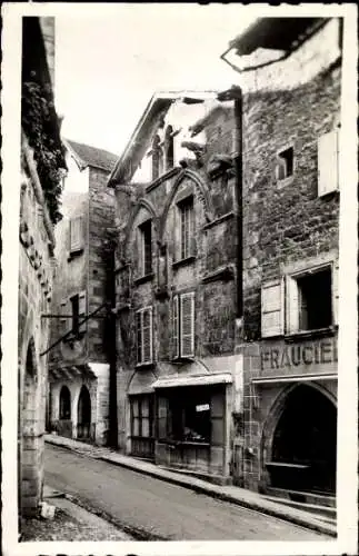 Ak Caylus Tarn et Garonne, Maison des Loups