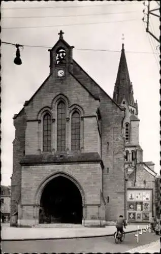 Ak Brive la Gaillarde Corrèze, Kirche St. Martin