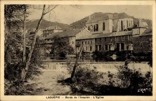 Ak Laguépie Tarn et Garonne, Bords de l'Aveyron, Kirche