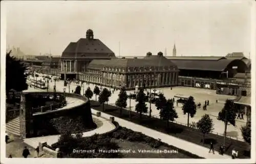 Ak Dortmund im Ruhrgebiet, Hauptbahnhof, Straßenseite, Vehmlinde Bastei