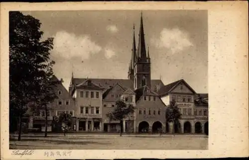 Ak Saalfeld an der Saale Thüringen, Blick auf dem Markt, Kirche, Geschäfte Müller, Petersäge, Kohl