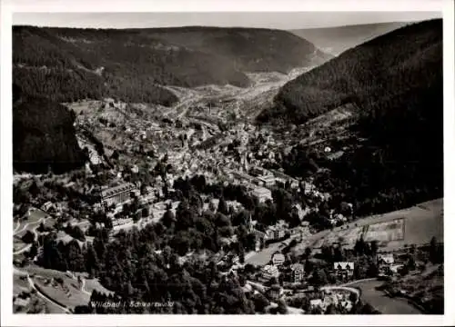 Ak Bad Wildbad im Schwarzwald, Fliegeraufnahme