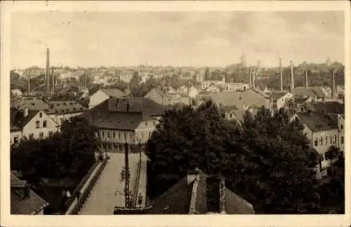 Ak Glauchau in Sachsen, Teilansicht der Oberstadt, Vogelschau, Industrieschornsteine