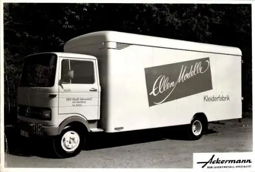 Foto Lastwagen, Mercedes LKW Ellen Modelle Kleiderfabrik, Groß Hansdorf