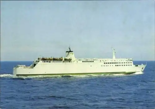 Ak Fährschiff Rügen vor Sassnitz auf der Insel Rügen, Steuerbord