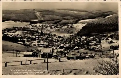 Ak Sachsenberg Georgenthal Klingenthal im Vogtland, Panorama vom Sporthotel Waldgut aus, Winter