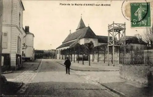 Ak Annet Seine et Marne, Place de la Mairie