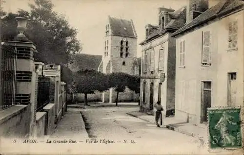 Ak Avon Seine et Marne, Grande-Rue, Vue de l'Eglise