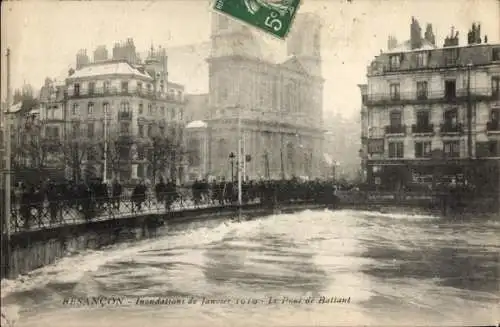 Ak Besançon Doubs, Überschwemmungen im Januar 1910, Pont de Battant