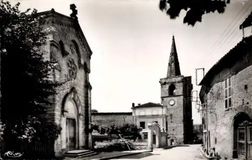 Ak Grane Drome, Place de l'Eglise, Kirche