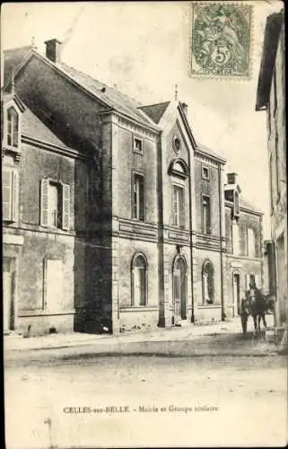 Ak Celles sur Belle Deux Sevres, Mairie, Groupe scolaire