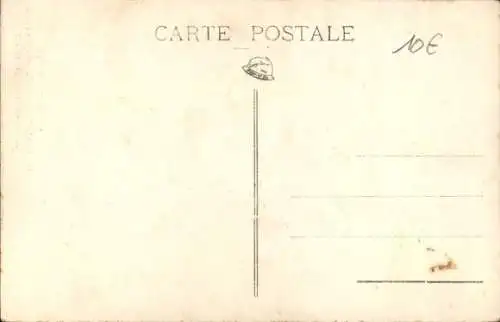 Ak Dijon Côte d'Or, Maison Paul Court, Ankunft der Trauben in der Cuverie