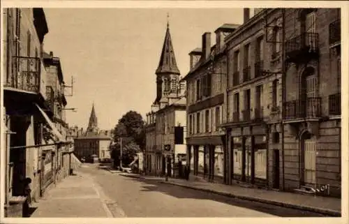 Ak Brive la Gaillarde Corrèze, Avenue de la Gare, Kirchturm St. Sernin