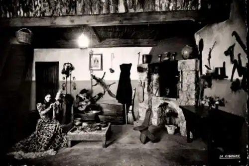Ak Ajaccio Corse du Sud, A Casa Corsa, Musee du Cotume et de l'Habitat, Interieur Montagnard