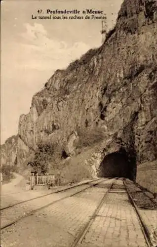 Ak Profondeville Wallonie Namur, Der Tunnel unter den Felsen von Fresnes