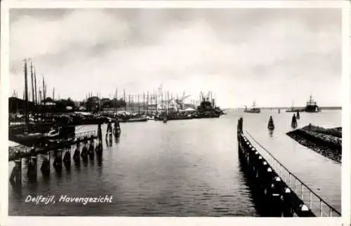 Ak Delfzijl Groningen, Hafen