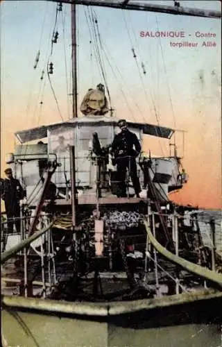 Ak Thessaloniki Griechenland, Torpedoboot der Gegenalliierten, britisches Kriegsschiff, Besatzung