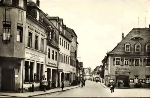 Ak Mügeln, Handwerk Bank, Friseur, Apotheke Hauptstraße