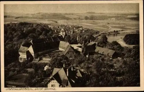 Ak Dorna Döben Grimma in Sachsen, Schloss Böhlen, Blick auf den Ort, Felder