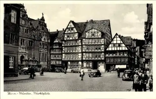 Ak Hann. Münden in Niedersachsen, Blick auf den Marktplatz, Fachwerkhäuser