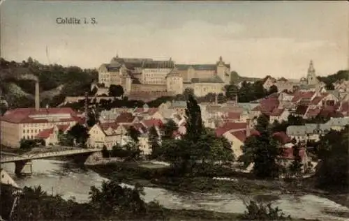 Ak Colditz b. Grimma, Blick zum Ort, Schloß