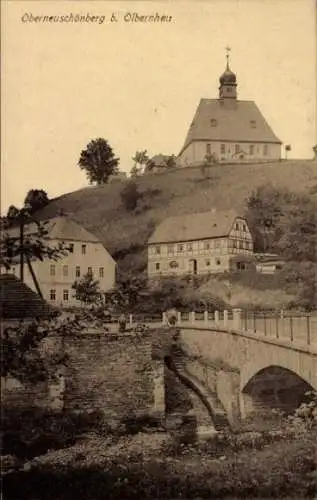 Ak Oberneuschönberg Olbernhau im Erzgebirge, Partie im Ort, Fachwerkhaus, Kirche