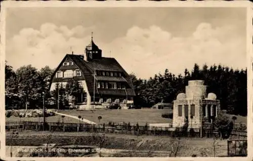 Ak Eibenstock im Erzgebirge Sachsen, Ehrenmal und Bielhaus