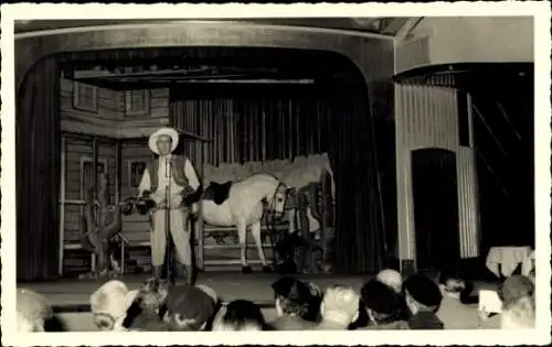 Ak Schauspieler Bruce Low, Bühne