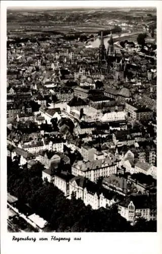 Ak Regensburg an der Donau Oberpfalz, Fliegeraufnahme