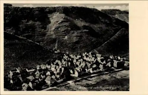 Ak Sankt Aldegund an der Mosel, Fliegeraufnahme