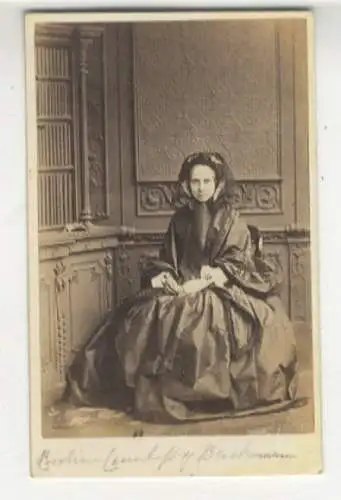 CdV Portrait Pauline von Metternich?