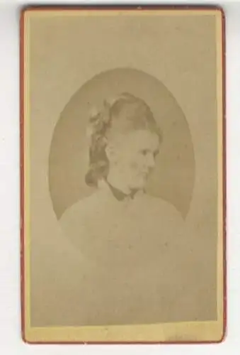 CdV Portrait Emma von Waldeck und Pyrmont