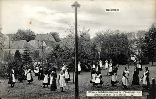 Ak Dorsten in Westfalen, Höhere Mädchenschule und Pensionat der Ursulinerinnen, Spielplatz