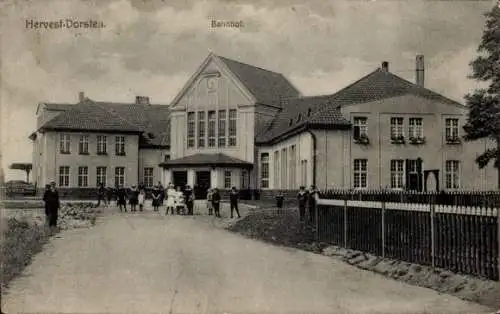 Ak Hervest Dorsten in Westfalen, Bahnhof