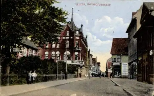 Ak Uelzen in Niedersachsen, Bahnhofstraße, Centralhotel, Geschäfte