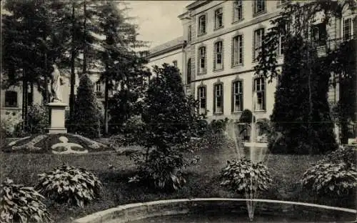 Ak Blumenthal (Hannover) Hansestadt Bremen, Parkanlage mit Springbrunnen und Statuen