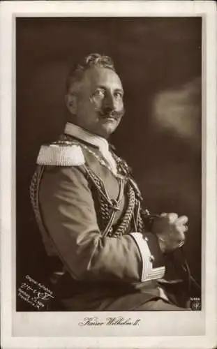 Ak Kaiser Wilhelm II., Portrait in Uniform