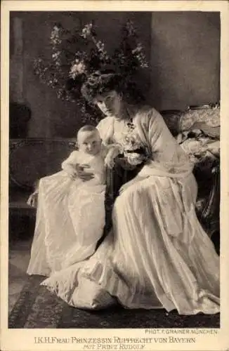 Ak Prinzessin Rupprecht von Bayern, Marie Gabriele in Bayern, Prinz Rudolf