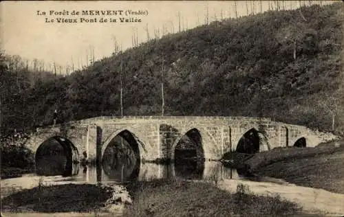 Ak Mervent Vendée, Vieux Pont de la Vallee