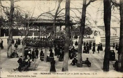 Ak Rennes Ille et Vilaine, Musique du 41e au Jardin des Plantes