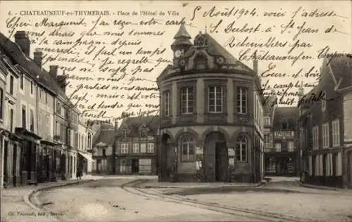 Ak Châteauneuf en Thymerais Eure et Loir, Place de l'Hotel de Ville