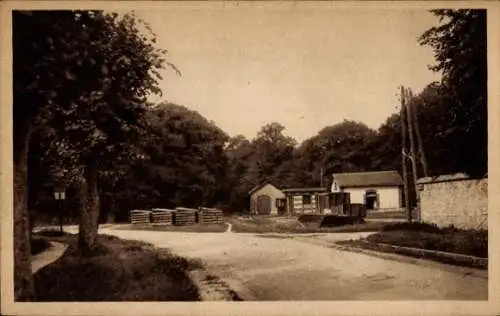 Ak Châteauneuf en Thymerais Eure et Loir, Gare du Tramway