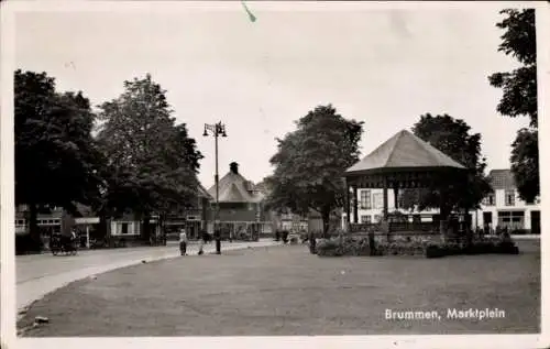 Ak Brummen Gelderland, Marktplatz