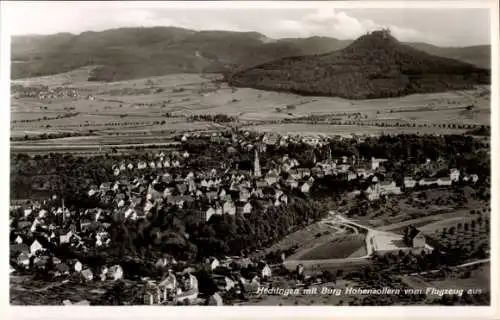 Ak Hechingen im Zollernalbkreis, Fliegeraufnahme, Burg Hohenzollern