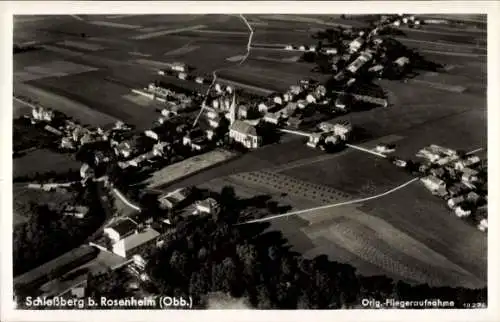 Ak Schloßberg (bei Rosenheim) Stephanskirchen Oberbayern, Fliegeraufnahme