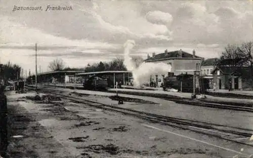 Ak Bazancourt Marne, Bahnhof, Gleisseite, Dampflokomotive