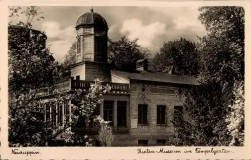 Ak Neuruppin in Brandenburg, Zieten Museum im Tempelgarten