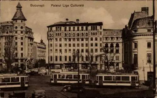 Ak București Bukarest Rumänien, Palatul Liga Culturala, Straßenbahnen